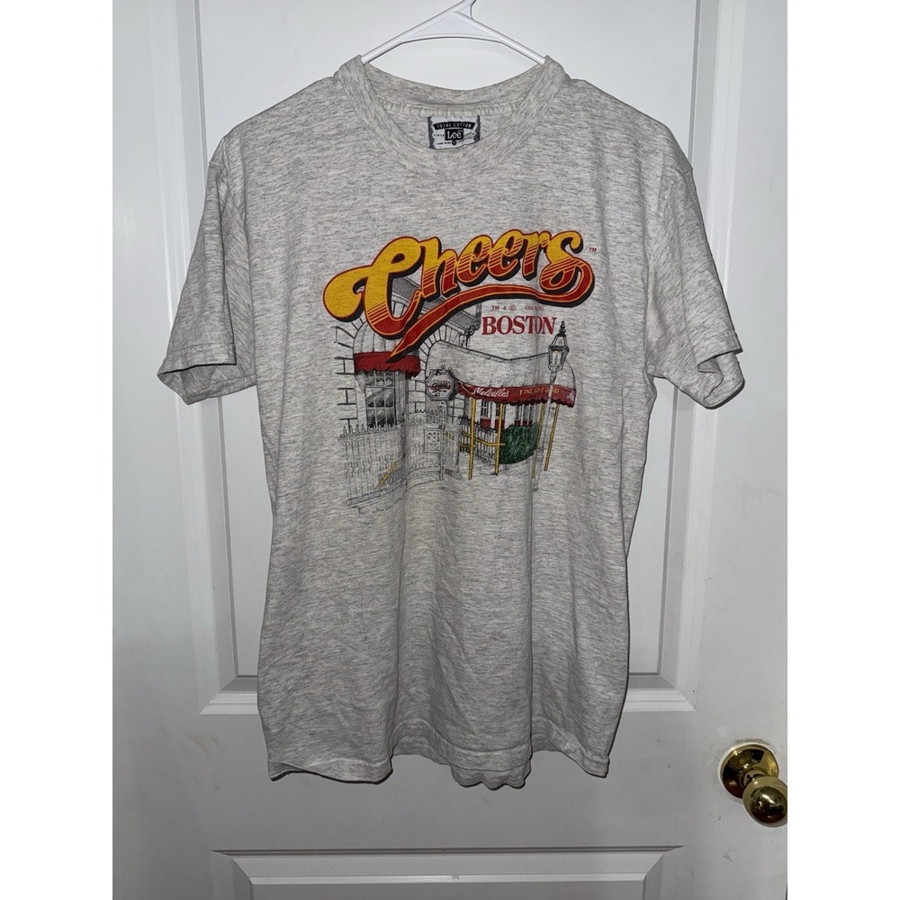 Cheers Boston TV‎ T-shirt Size Medium Vintage Lee Made In The USA 1993